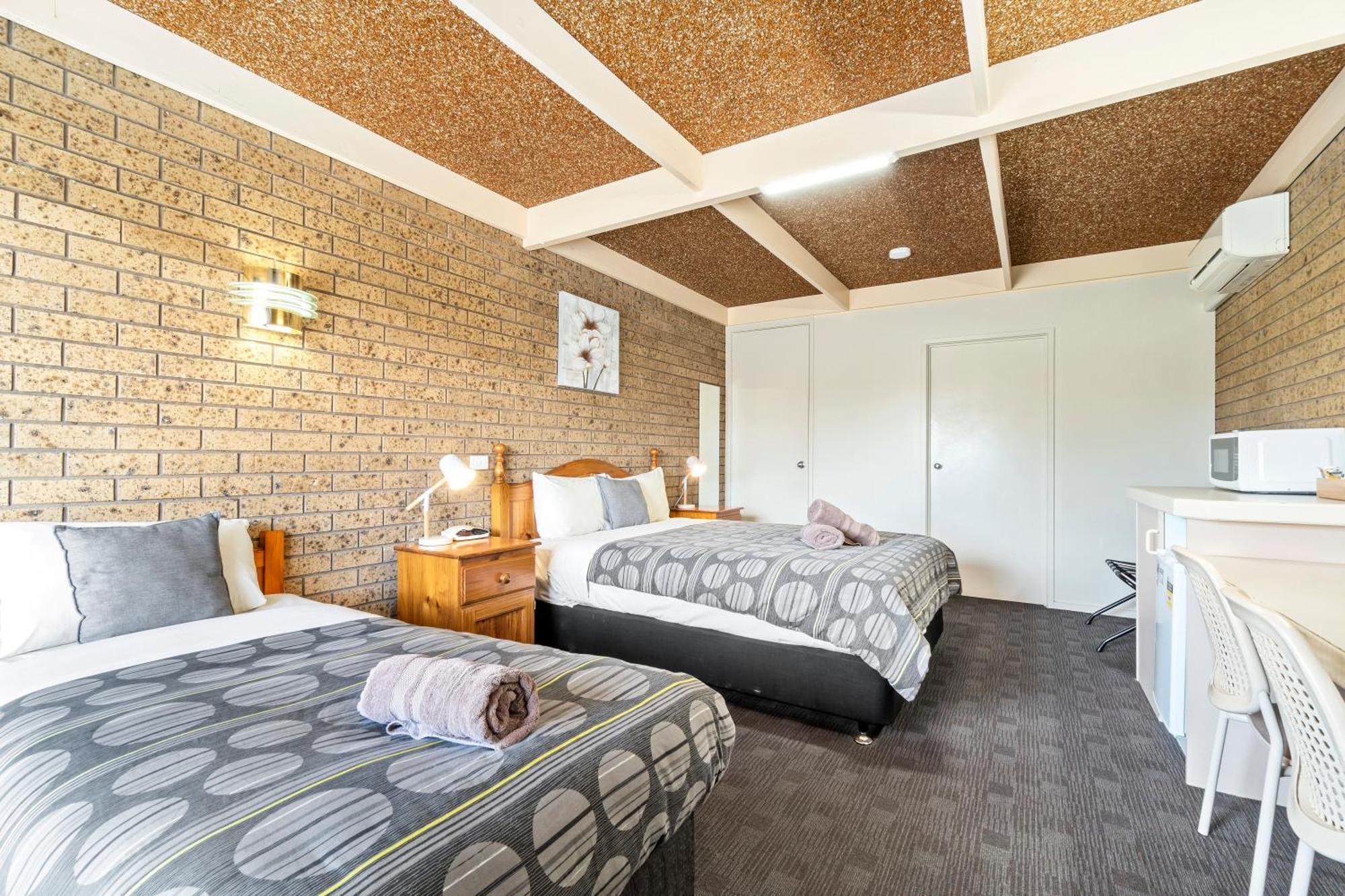 Baronga Motor Motel