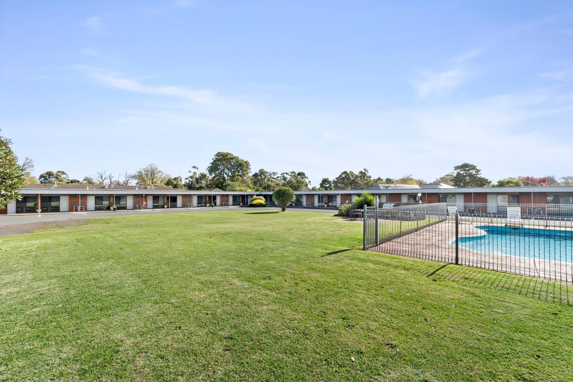 Baronga Motor 4*